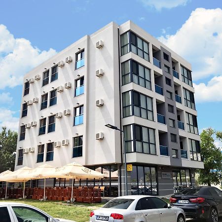 Hotel Milano Blue Mamaja Zewnętrze zdjęcie
