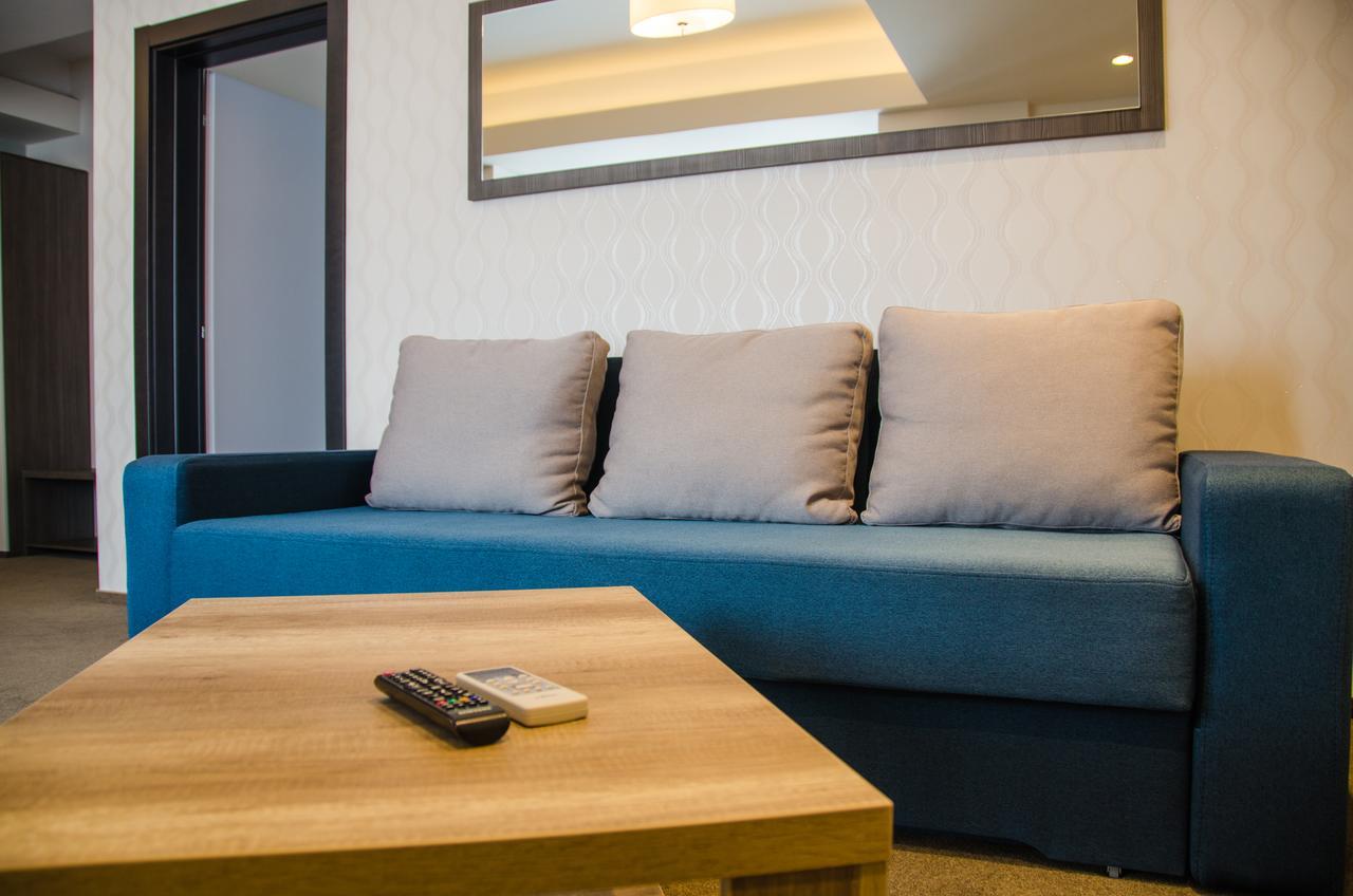Hotel Milano Blue Mamaja Zewnętrze zdjęcie
