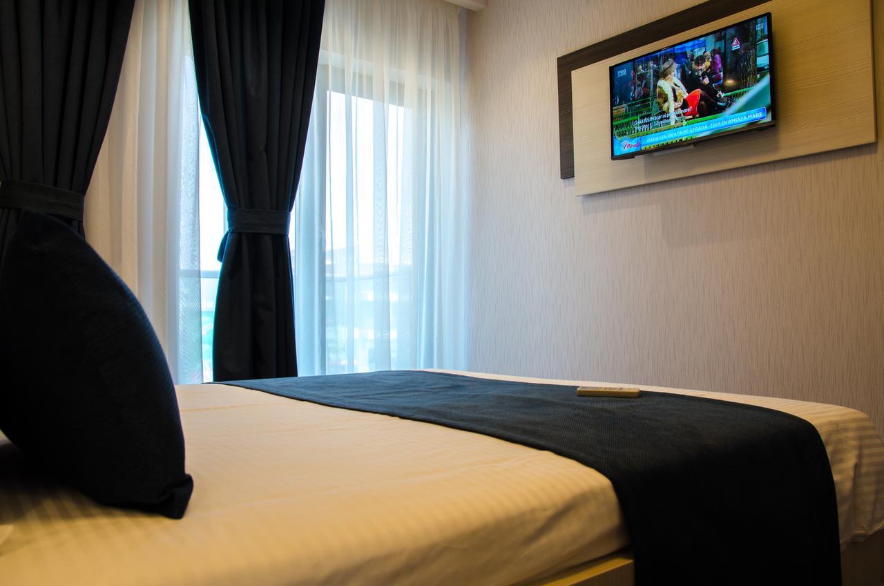 Hotel Milano Blue Mamaja Zewnętrze zdjęcie