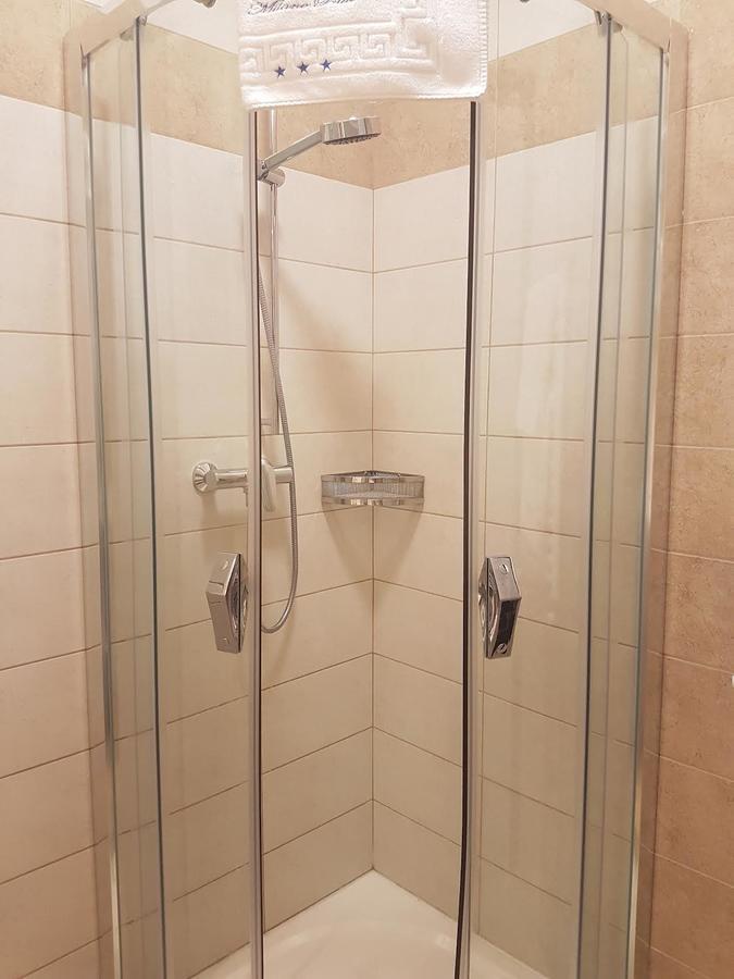 Hotel Milano Blue Mamaja Zewnętrze zdjęcie